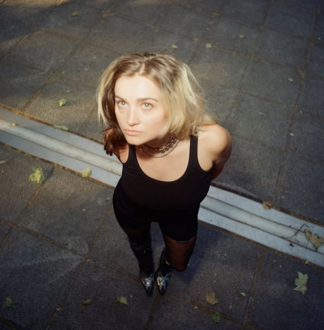 an image of an artist