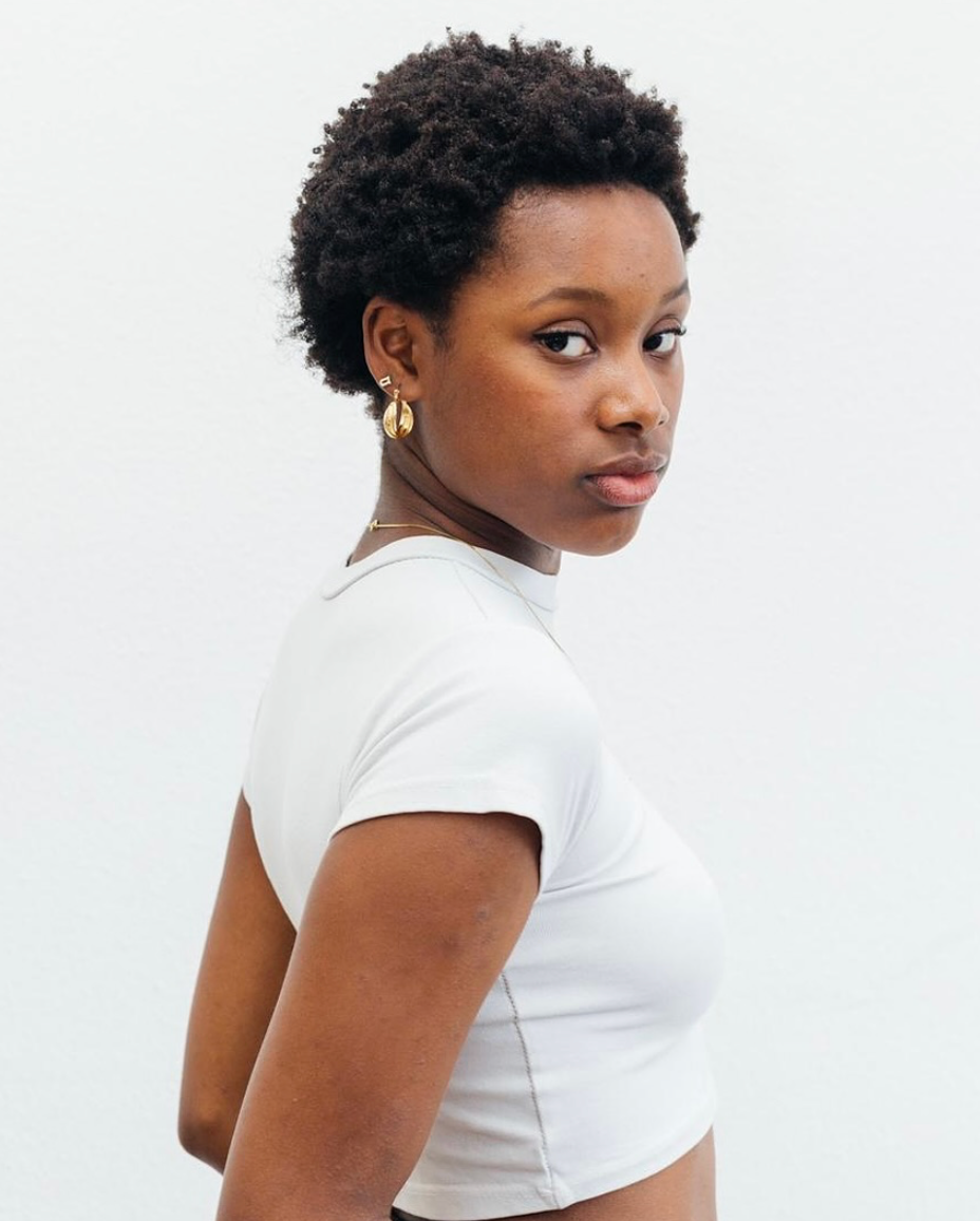 an image of an artist